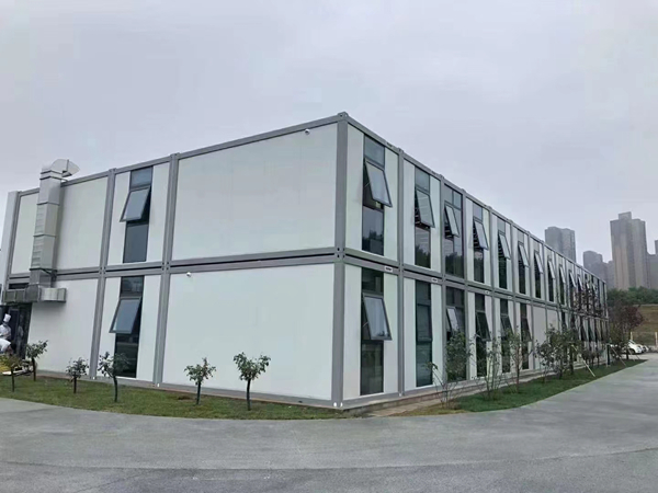 Mobiles Notfallrettungskommandozentrum